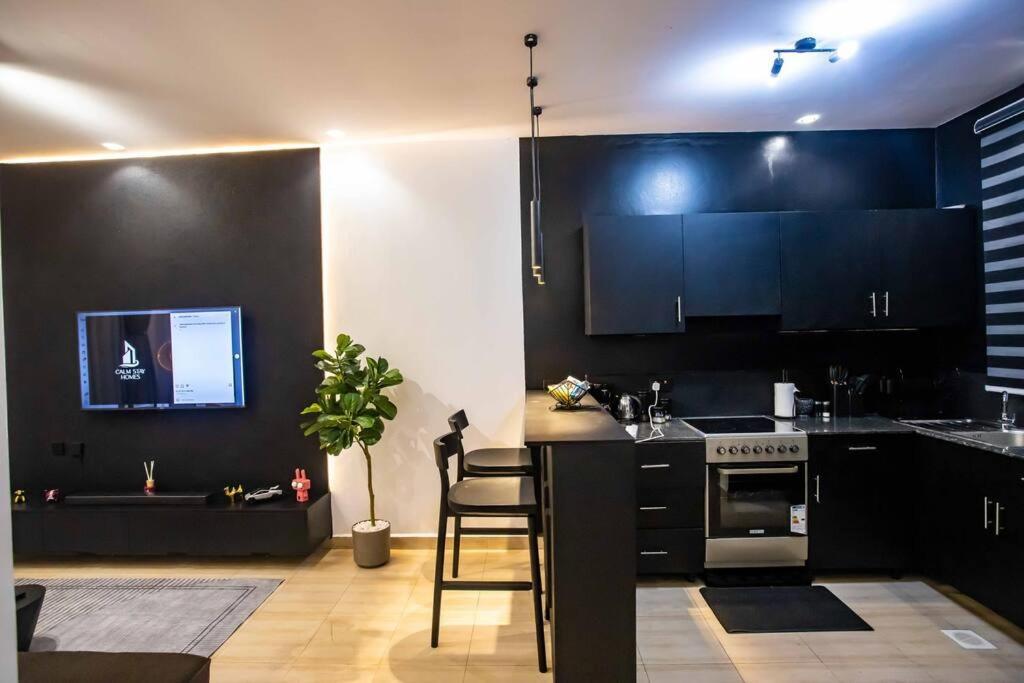 Andrena Smart Haven Lakeside Condo In Entebbe Dış mekan fotoğraf