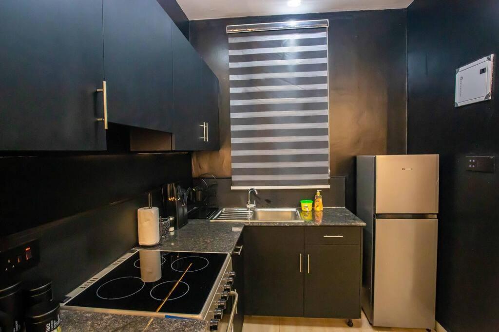 Andrena Smart Haven Lakeside Condo In Entebbe Dış mekan fotoğraf